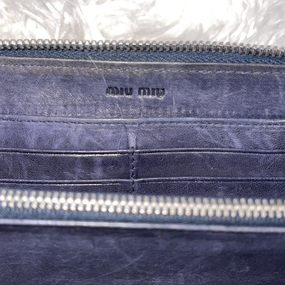 Miu Miu Studded Leather Zippy Wallet Dark Grey - Picture 7 of 14